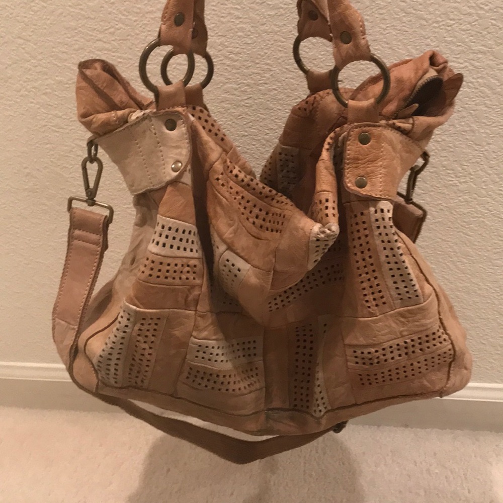 Tan Leather Bohemian Hobo Shoulder Bag w/Strap
